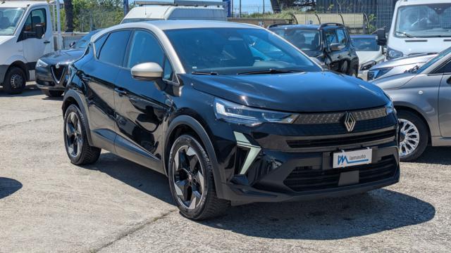 Renault Captur Techno 1.0TCE 90cv - foto 2 di 4