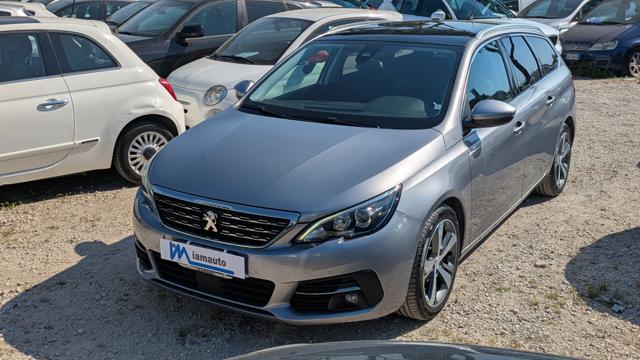 Peugeot 308 1.5bluehdi 130cv -cambio al volante - foto 2 di 4