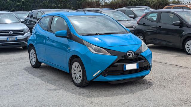 Toyota Aygo GPL 1.0cc 70cv VVT-i - foto 2 di 4