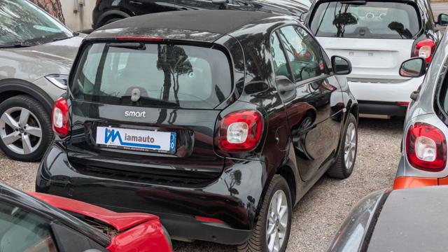 smart forTwo TWINAMIC 1.0cc 71cv - foto 4 di 4