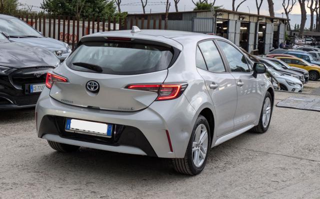 Toyota Corolla ACTIVE-CUT1.8h 122cv(98cv) - foto 3 di 4