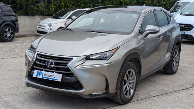 Lexus NX 300h 2.5FULL HYBRID 4WD CVT 243cv(155cv) usato a ROMA