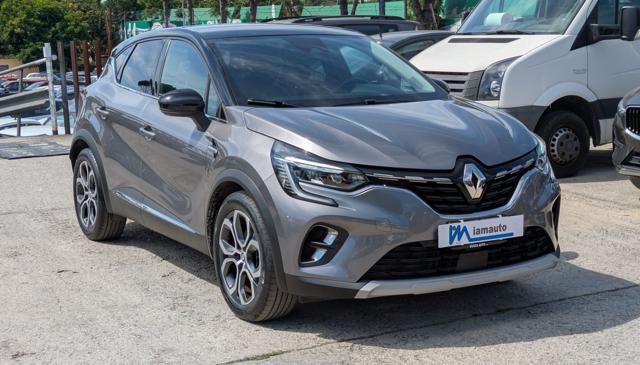Renault Captur Captur Full Hybrid E-Tech 1.6cc 145cv auto - foto 2 di 4