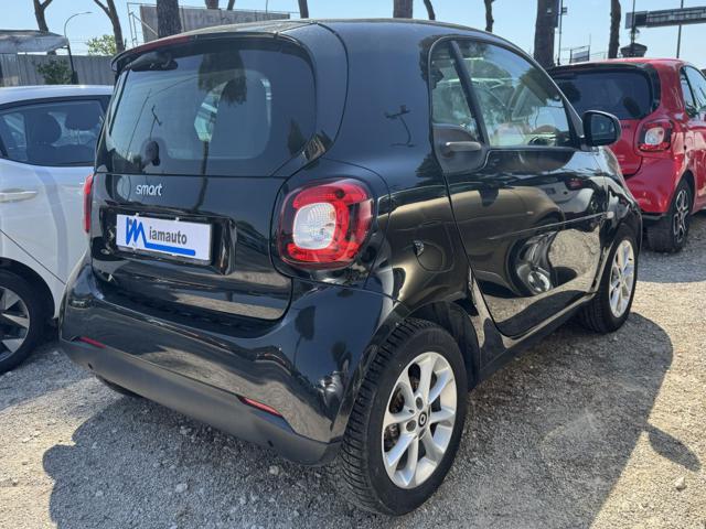 smart forTwo Passion Twinamic 1.0cc 71cv TETTO PANORAMICO - foto 4 di 4