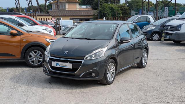 Peugeot 208 Activ 1.2cc 82cv usato a ROMA