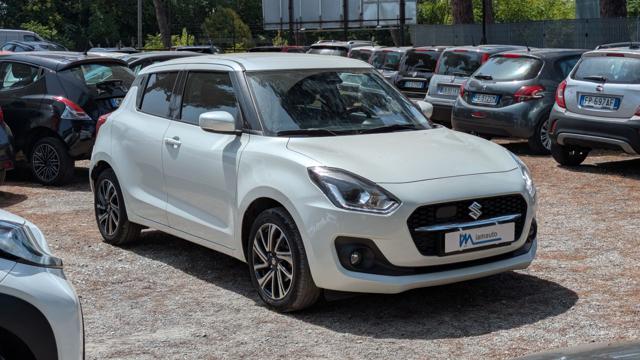 Suzuki Swift HYBRID 1.2 83cv - foto 3 di 4
