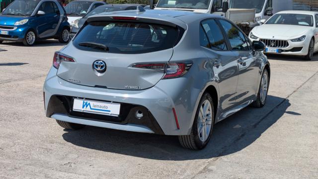 Toyota Corolla BUSINESS CVT 1.8h 98cv(122cv) - foto 3 di 4