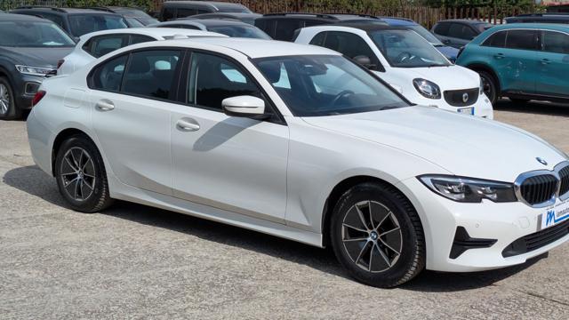 BMW 318 2.0 MHEV BUSINESS ADVANTAGE AUTO 48V - foto 3 di 4