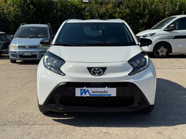 Toyota Aygo X Active 1.0cc 72cv CRUISE CONTROL SAFETY PACK - foto 2 di 4