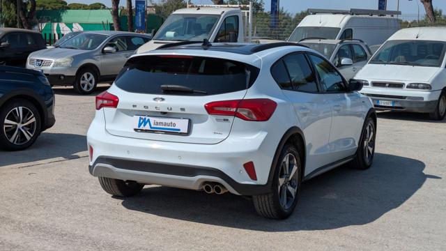 Ford Focus Hybrid Ecoboost 1.0cc 125cv - foto 4 di 4