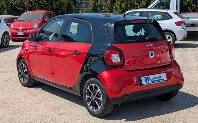 smart forFour 1.0cc 71cv - foto 4 di 4