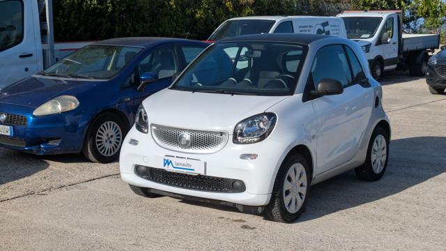 smart forTwo Passion 1.0cc 71cv - foto 2 di 4