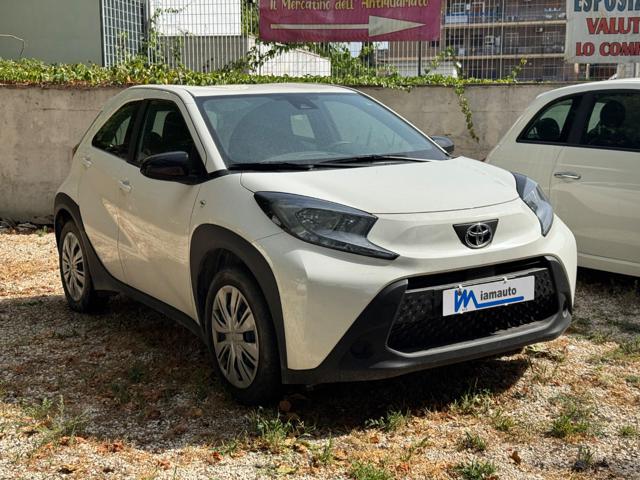 Toyota Aygo X Active 1.0cc 72cv SAFETY PACK C. CONTROL - foto 2 di 4