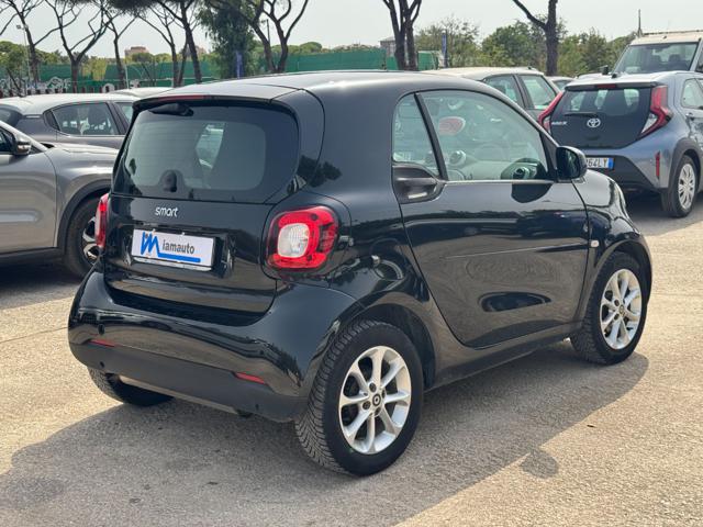 smart forTwo 1.0cc 71cv TETTO PANORAMICO CRUISE CONTROL - foto 3 di 4