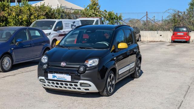 Fiat Pandina HYBRID CROSS 1.0cc 70cv - foto 2 di 4