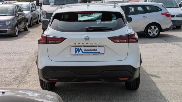 Nissan Qashqai MHEV X-Tronic 1.3cc 158cv CAMERA POSTERIORE - foto 4 di 14