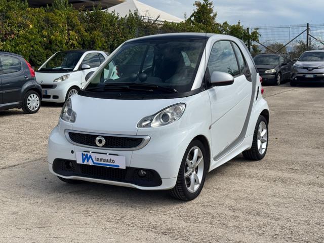 smart forTwo 1.0cc 71cv AUTOMATICA TETTO PANORAMICO, del 2013, 151.719 km, in vendita a Roma (RM)