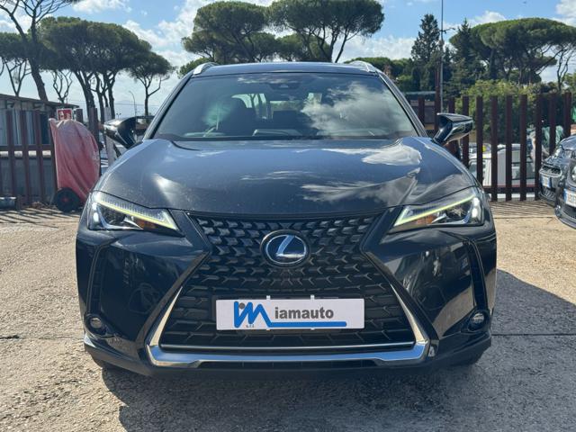 Lexus UX 250h Business 2.0cc 184cv(152cv) CVT - foto 3 di 4