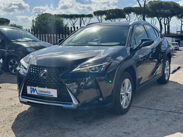 Lexus UX 250h Business 2.0cc 184cv(152cv) CVT - foto 2 di 4