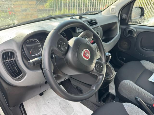 Fiat Panda Hybrid Citylife 1.0cc 70cv - foto 4 di 4