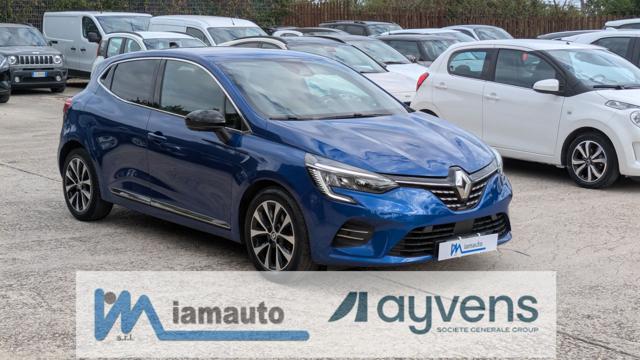 Renault Clio 1.0TCE 90cv TECHNO, del 2023, 53.065 km, in vendita a Roma (RM)
