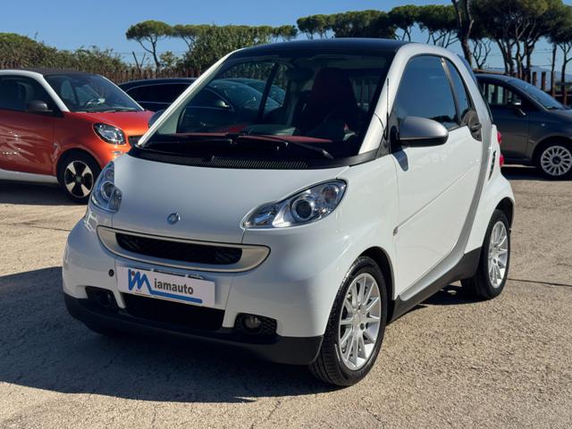 smart forTwo MHD 1.0cc 71cv AUTOMATICA TETTO PANORAMICO, del 2009, 174.942 km, in vendita a Roma (RM)