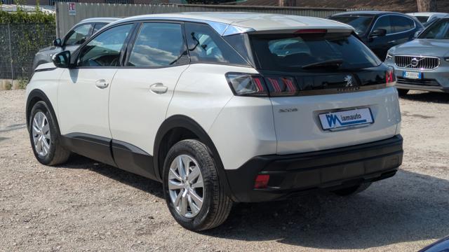 Peugeot 3008 PEUGEOT 3008 1.5d 130cv - CAMBIO AL VOLANTE - foto 4 di 4