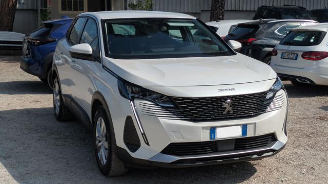 Peugeot 3008 PEUGEOT 3008 1.5d 130cv - CAMBIO AL VOLANTE - foto 2 di 4