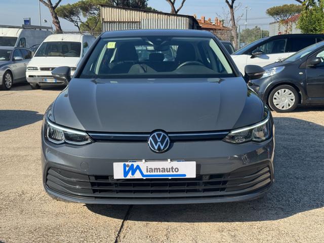 Volkswagen Golf e-tsi Evo Life 1.0cc 110cv DSG - foto 3 di 4