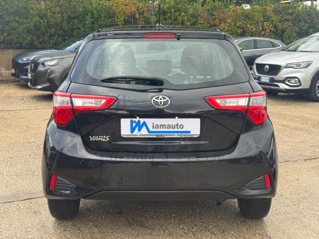 Toyota Yaris 1.0cc 69cv CAMERA POSTERIORE - foto 3 di 4