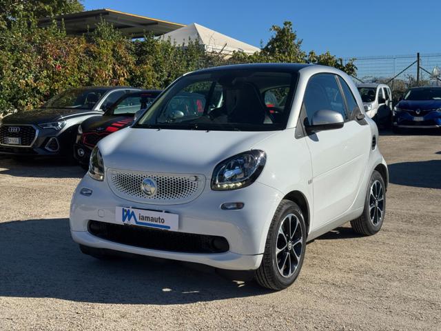 smart forTwo Passion 1.0cc 71cv AUTOM. CRUISE CONTROL, del 2016, 66.355 km, in vendita a Roma (RM)