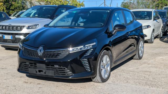Renault Clio 1.5dci 100cv, del 2025, 16.035 km, in vendita a Roma (RM)