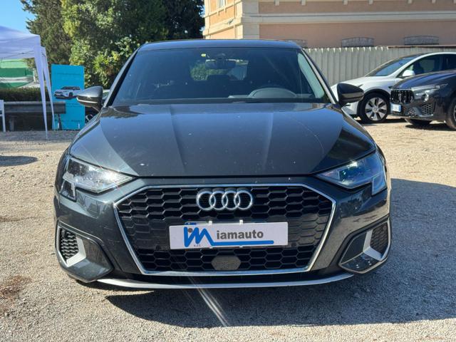 Audi A3 Business S-Tronic 2.0cc 150cv - foto 3 di 4