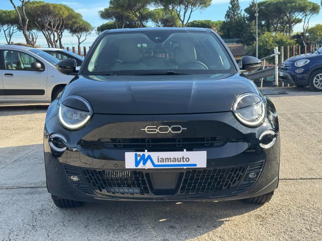 Fiat 600 LA PRIMA 1.2cc 110cv HYBRID AUTOM. CAMERA POST. - foto 2 di 4