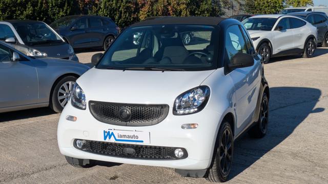 smart forTwo Twinamic 1.0cc 71cv - foto 2 di 4