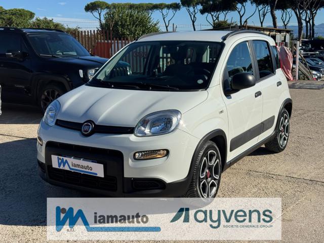 Fiat Panda FireFly Hybrid 1.0cc 69cv, del 2021, 51.836 km, in vendita a Roma (RM)