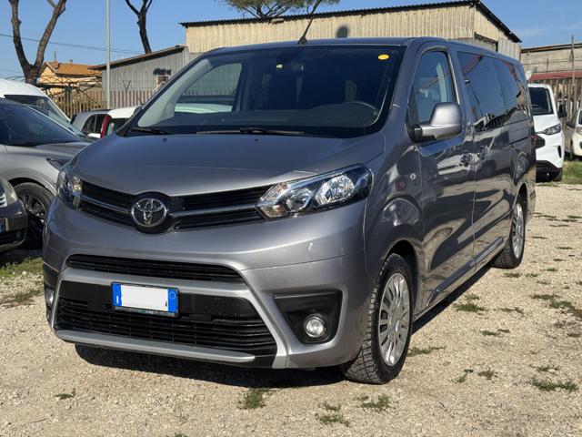 Toyota Proace Lounge 2.0cc 144cv 9 POSTI, del 2021, 99.175 km, in vendita a Roma (RM)