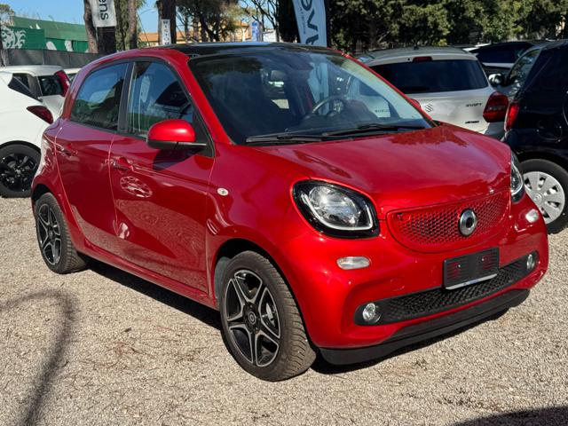 smart forFour 0.9cc 90cv AUTOMATICA CAMERA POST. CRUISE CONTROL - foto 2 di 4