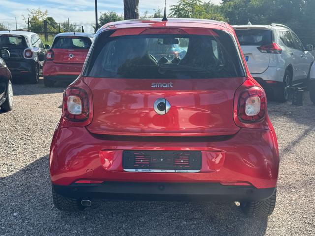 smart forFour 0.9cc 90cv AUTOMATICA CAMERA POST. CRUISE CONTROL - foto 4 di 4