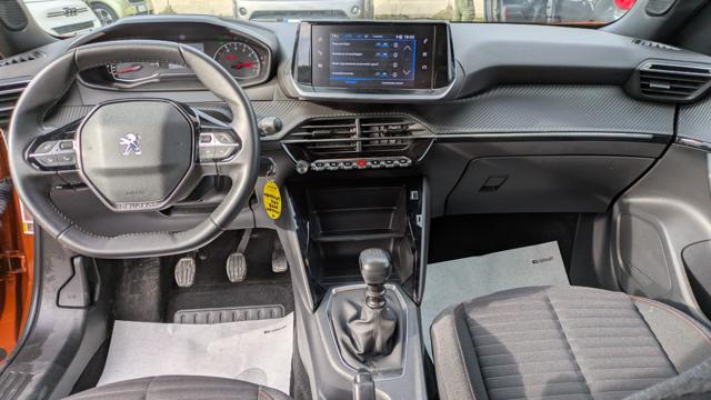 Peugeot 2008 1.2cc Active Pack 130cv CARPALY ANDROID AUTO usato a ROMA