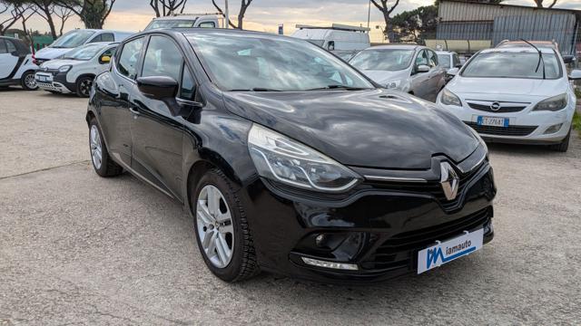 Renault Clio 1.5dCi 90cv NAVI SENS PARK CERCHI LEGA - foto 2 di 4
