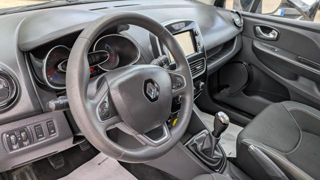 Renault Clio 1.5dCi 90cv NAVI SENS PARK CERCHI LEGA, del 2017, 179.002 km, in vendita a Roma (RM)