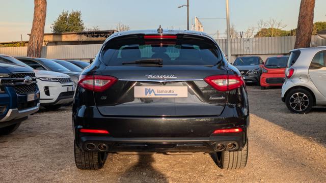 Maserati Levante V6 AWD 3.0d 349cv TETTO PANORAMICO NAVIGATORE usato a ROMA