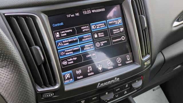 Maserati Levante V6 AWD 3.0d 349cv TETTO PANORAMICO NAVIGATORE, del 2020, 158.531 km, in vendita a Roma (RM)