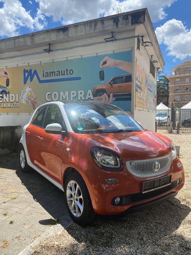 smart forFour 1.0cc PASSION 71cv TETTO PANORAMA SENS PARK usato a ROMA