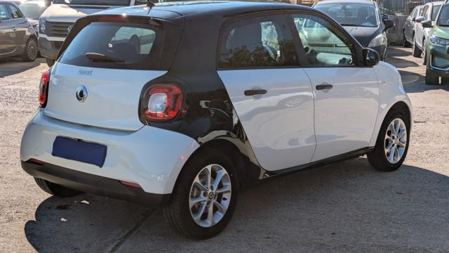 smart forFour Twinamic 1.0cc 71cv usato a ROMA