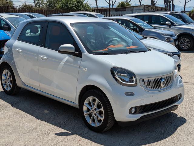 smart forFour Twinamic 1.0cc 71cv usato a ROMA