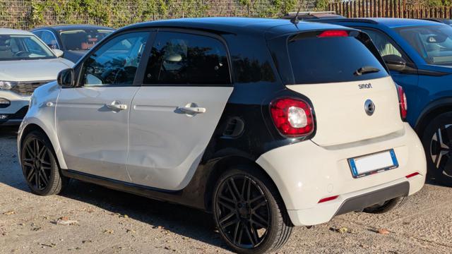 smart forFour TURBO 0.9cc 90cv CRUISE CONTROL CERCHI IN LEGA - foto 4 di 4