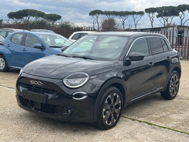 Fiat 600 HYBRID LA PRIMA DCT6 1.2cc 100cv RETROCAMERA NAVI usato a ROMA
