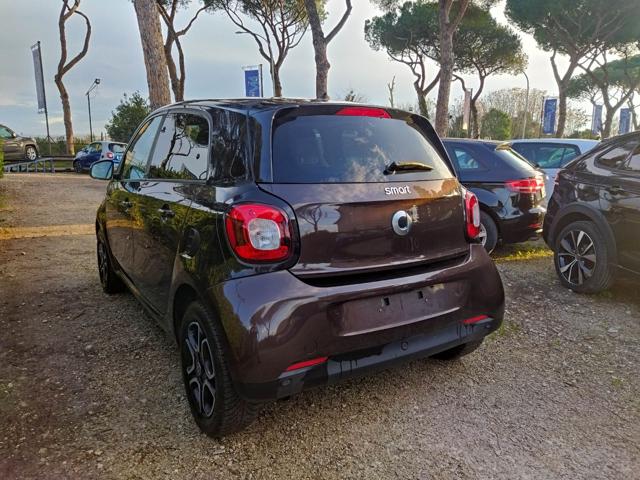 smart forFour 0.9cc TURBO PERFECT 90cv NAVI CERCHI IN LEGA - foto 4 di 4